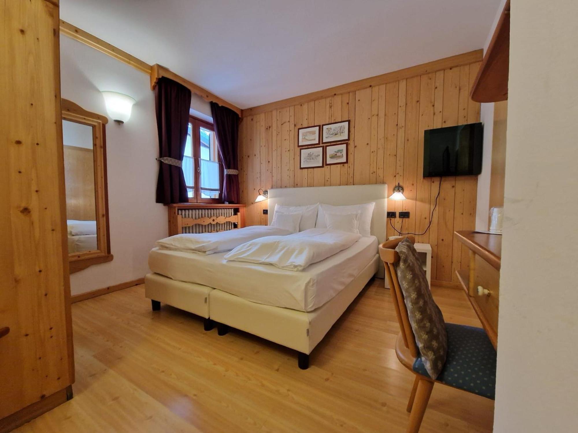 Basic Double or Twin Room